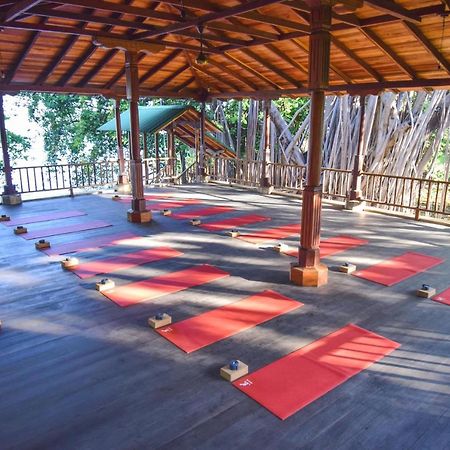 Amaru Wellbeing Resort Chinandega Exterior photo
