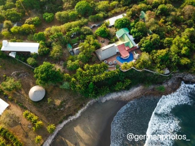 Amaru Wellbeing Resort Chinandega Exterior photo
